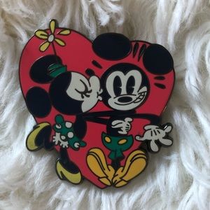 Disney Mickey and Minnie Trading Pin